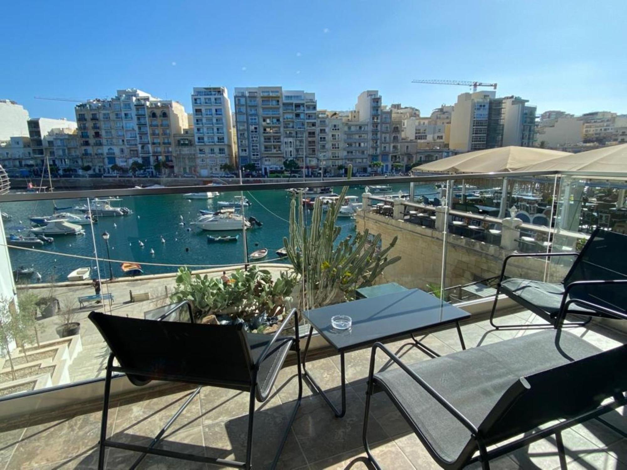 Апартаменты 86 Spinola Bay Сент Джулианс Экстерьер фото