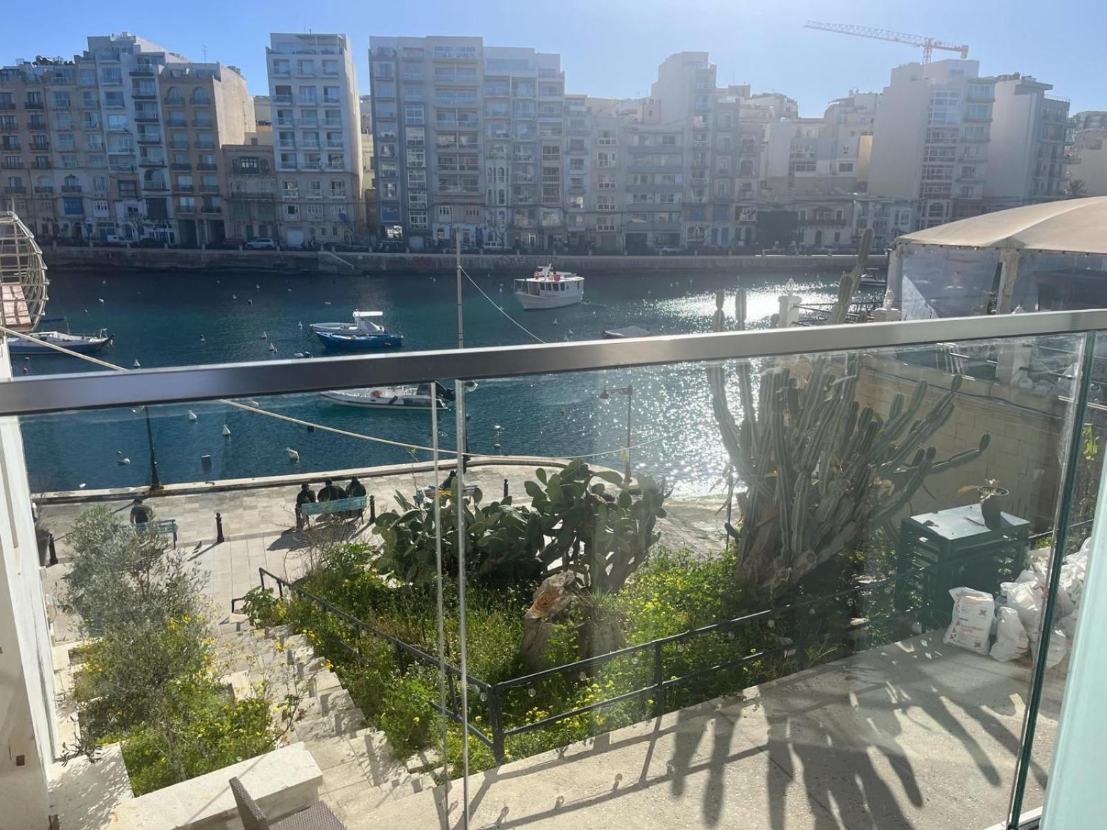 Апартаменты 86 Spinola Bay Сент Джулианс Номер фото