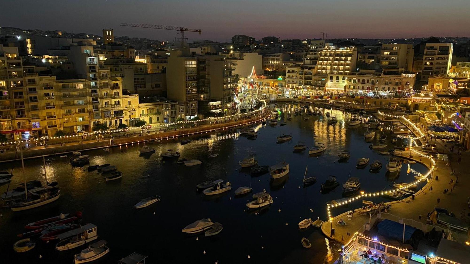 Апартаменты 86 Spinola Bay Сент Джулианс Экстерьер фото